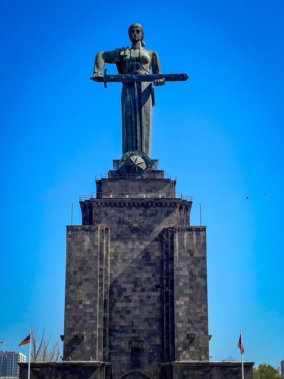 Мать Армения