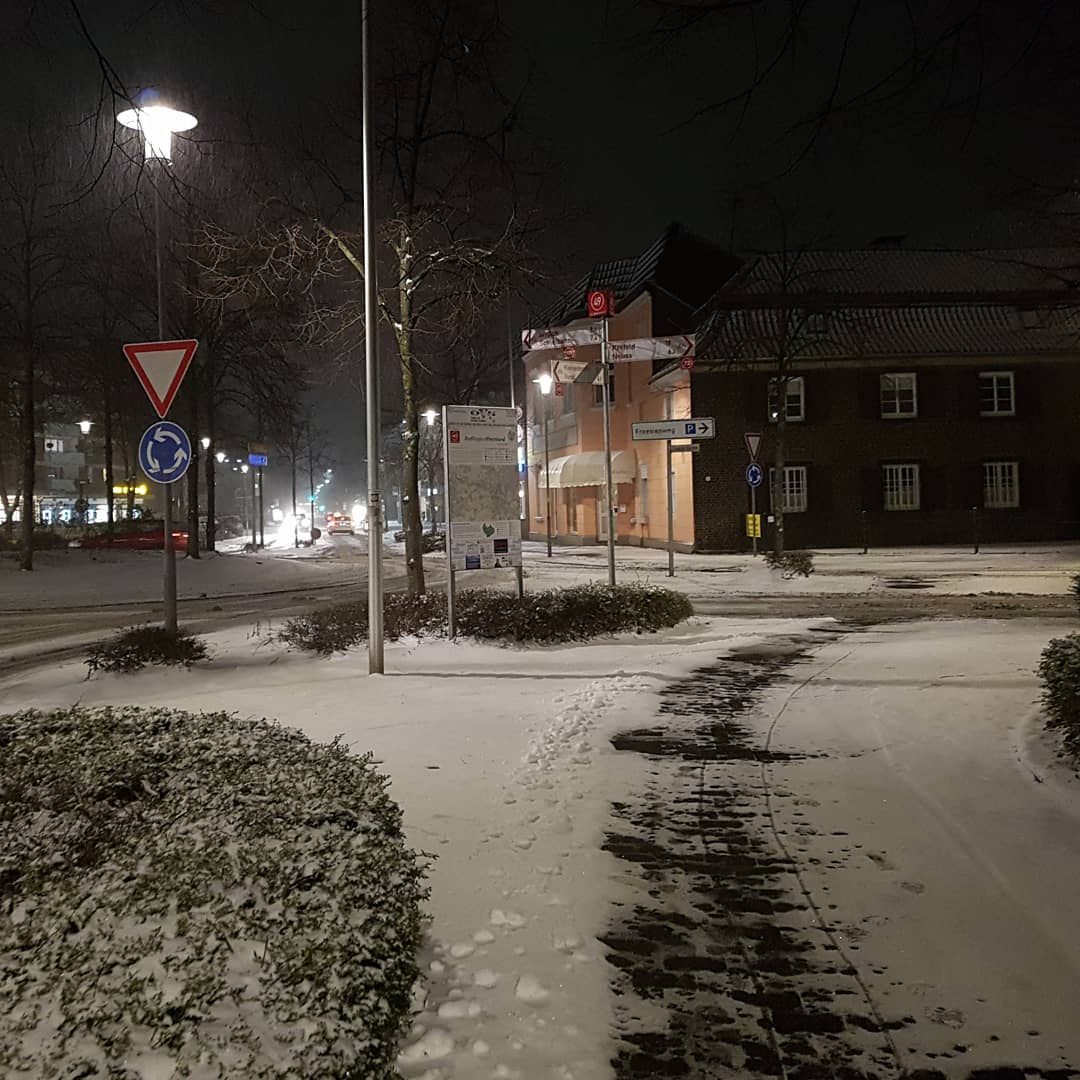 Night winter snow